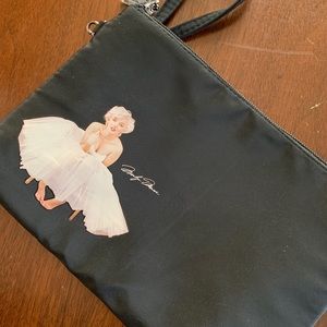 Marilyn Monroe clutch